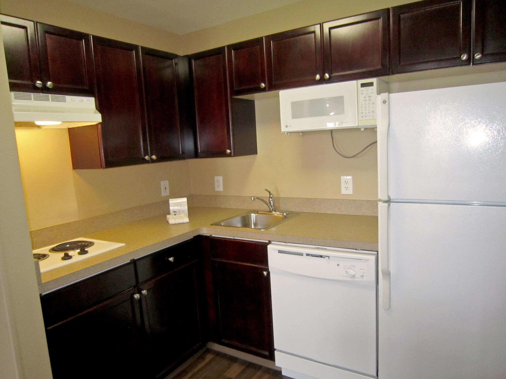Extended Stay America Select Suites - Austin - Northwest - Research Park Екстериор снимка