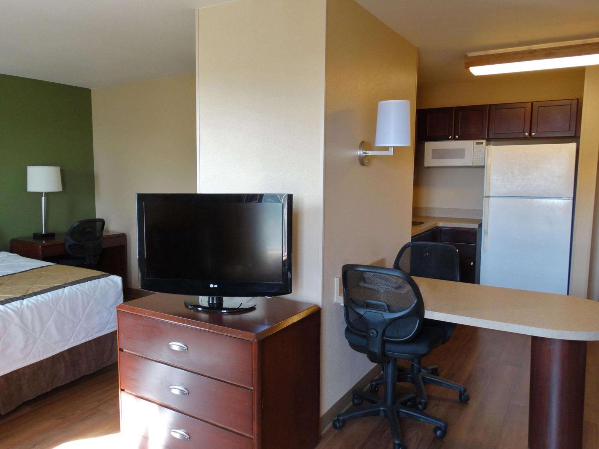 Extended Stay America Select Suites - Austin - Northwest - Research Park Екстериор снимка