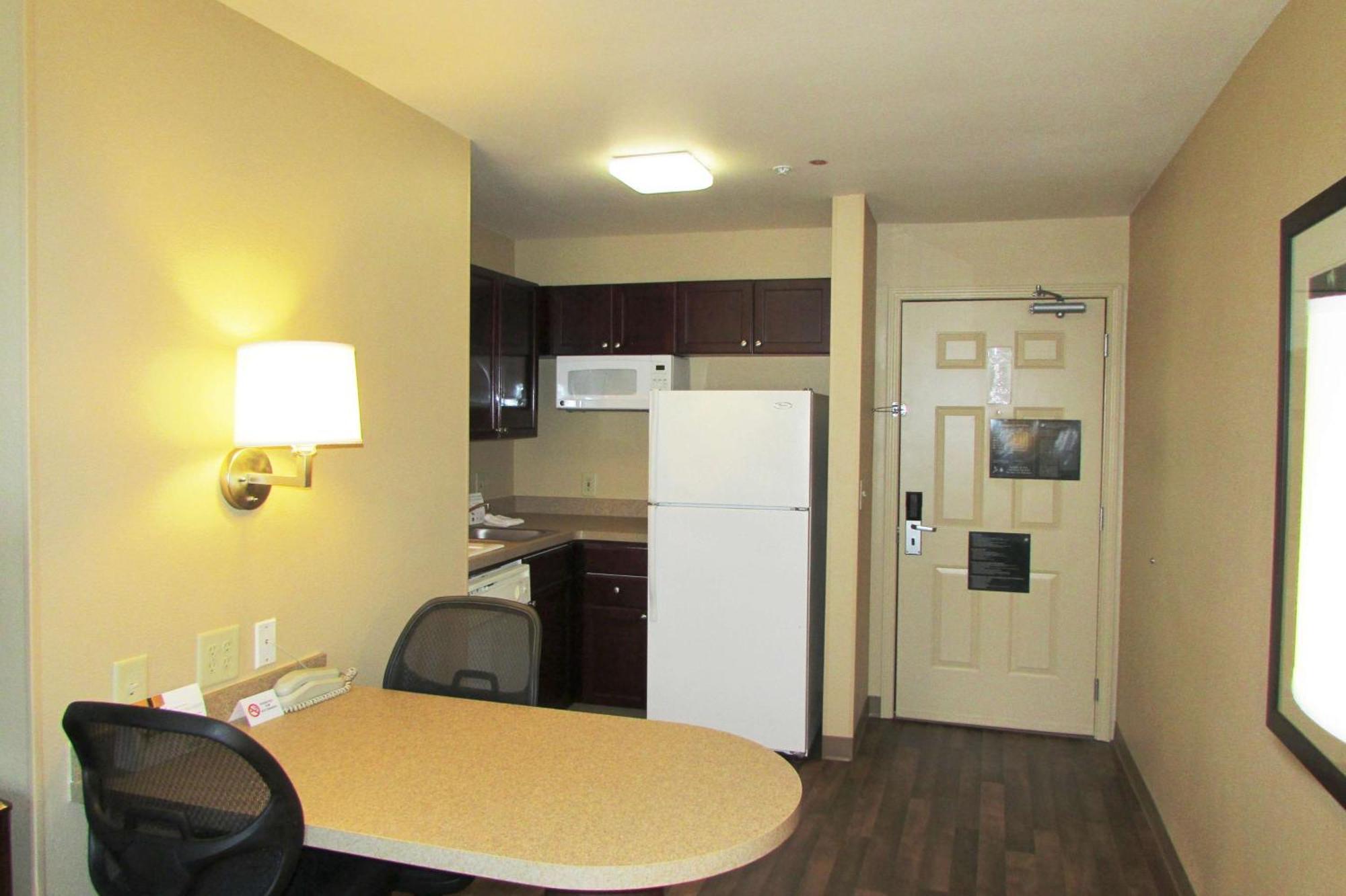 Extended Stay America Select Suites - Austin - Northwest - Research Park Екстериор снимка