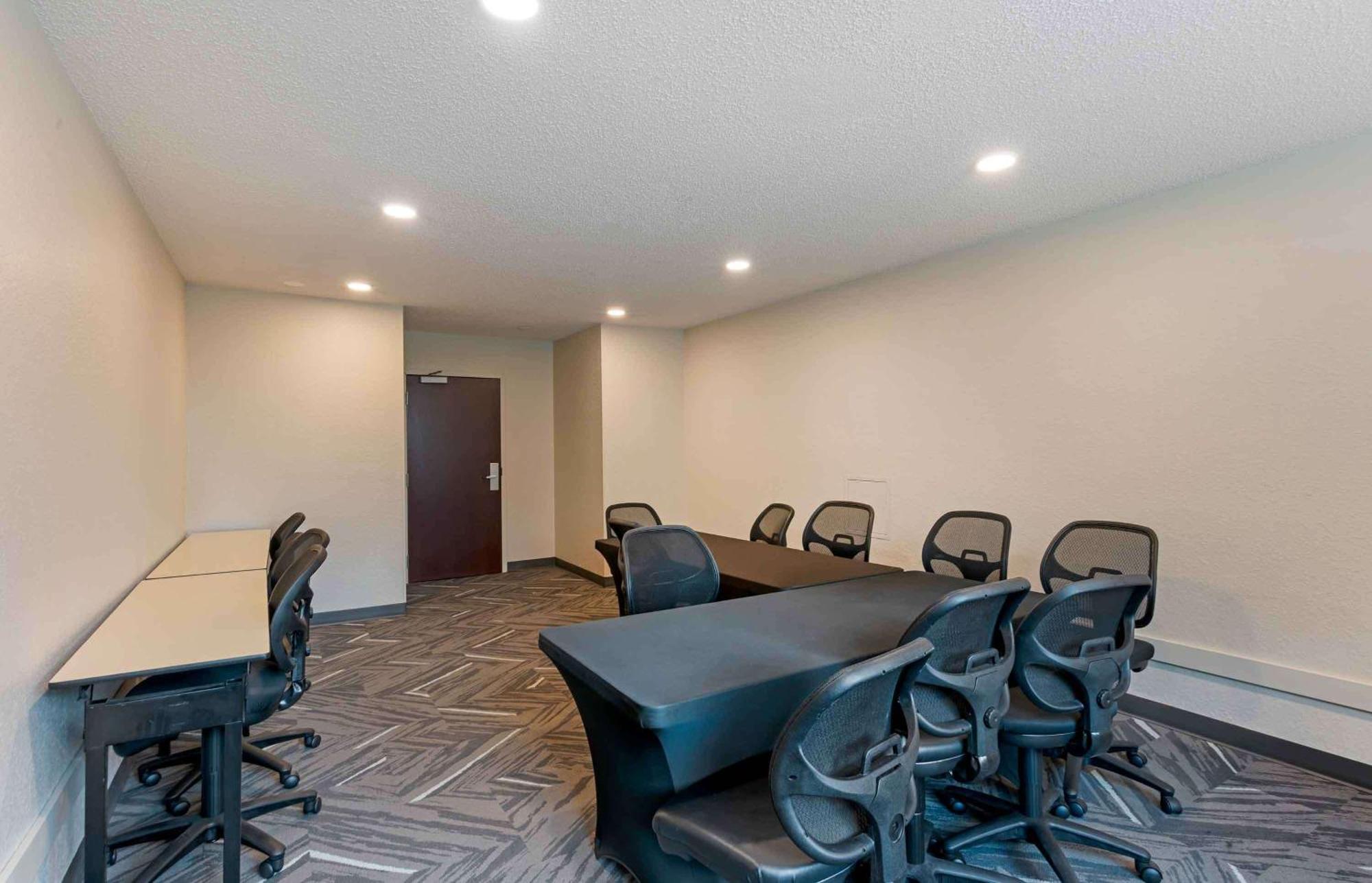 Extended Stay America Select Suites - Austin - Northwest - Research Park Екстериор снимка