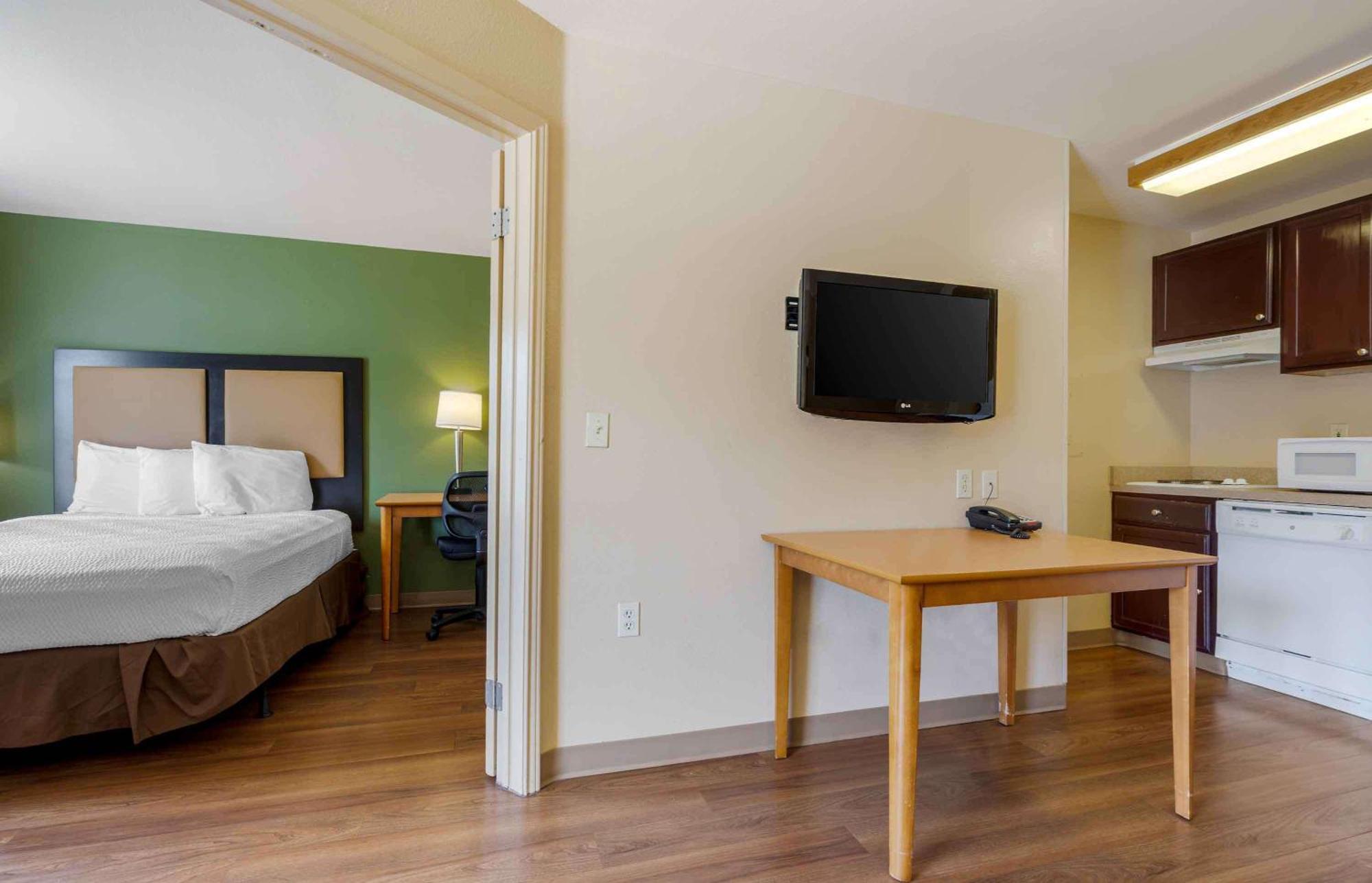 Extended Stay America Select Suites - Austin - Northwest - Research Park Екстериор снимка