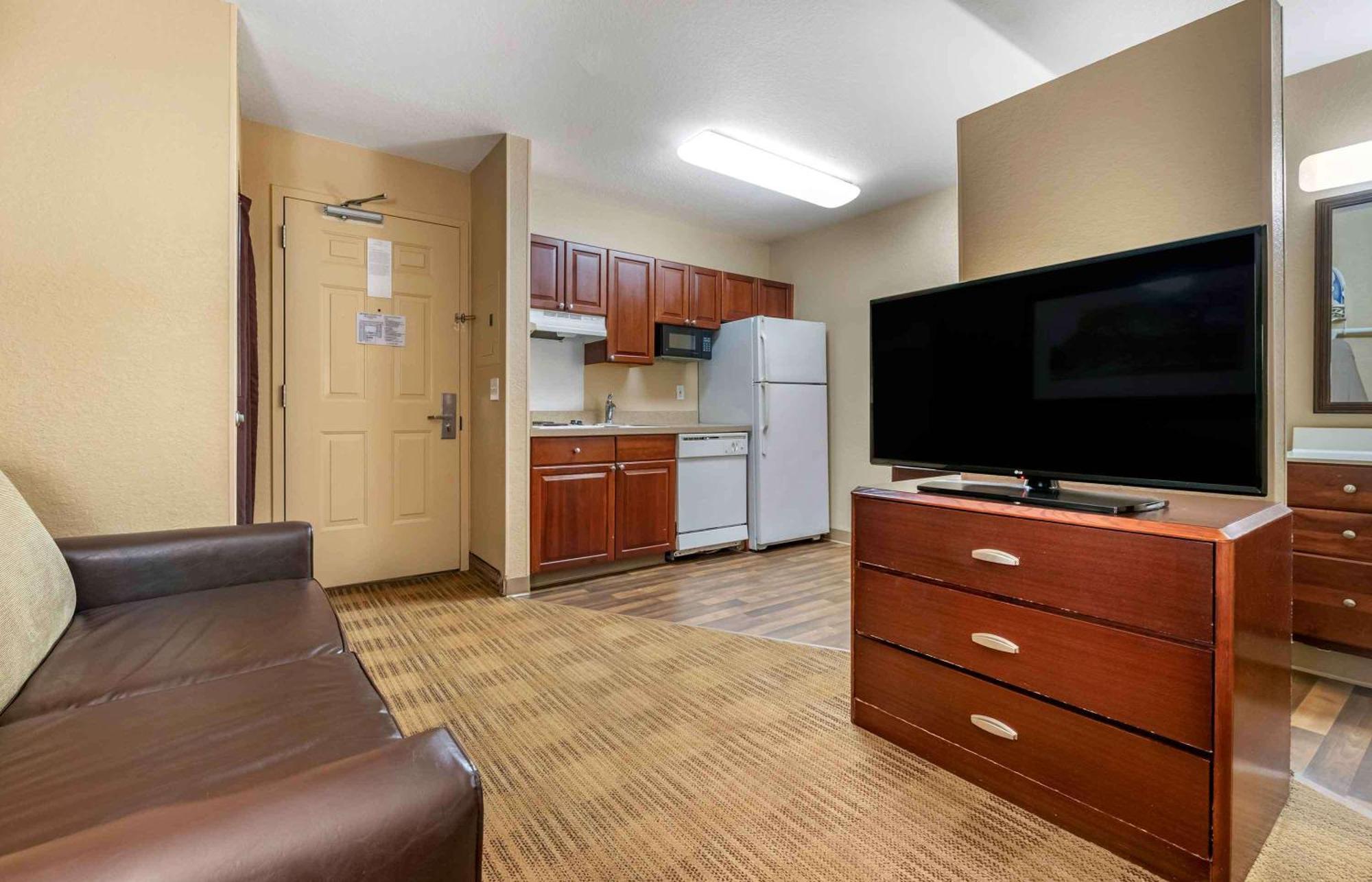 Extended Stay America Select Suites - Austin - Northwest - Research Park Екстериор снимка