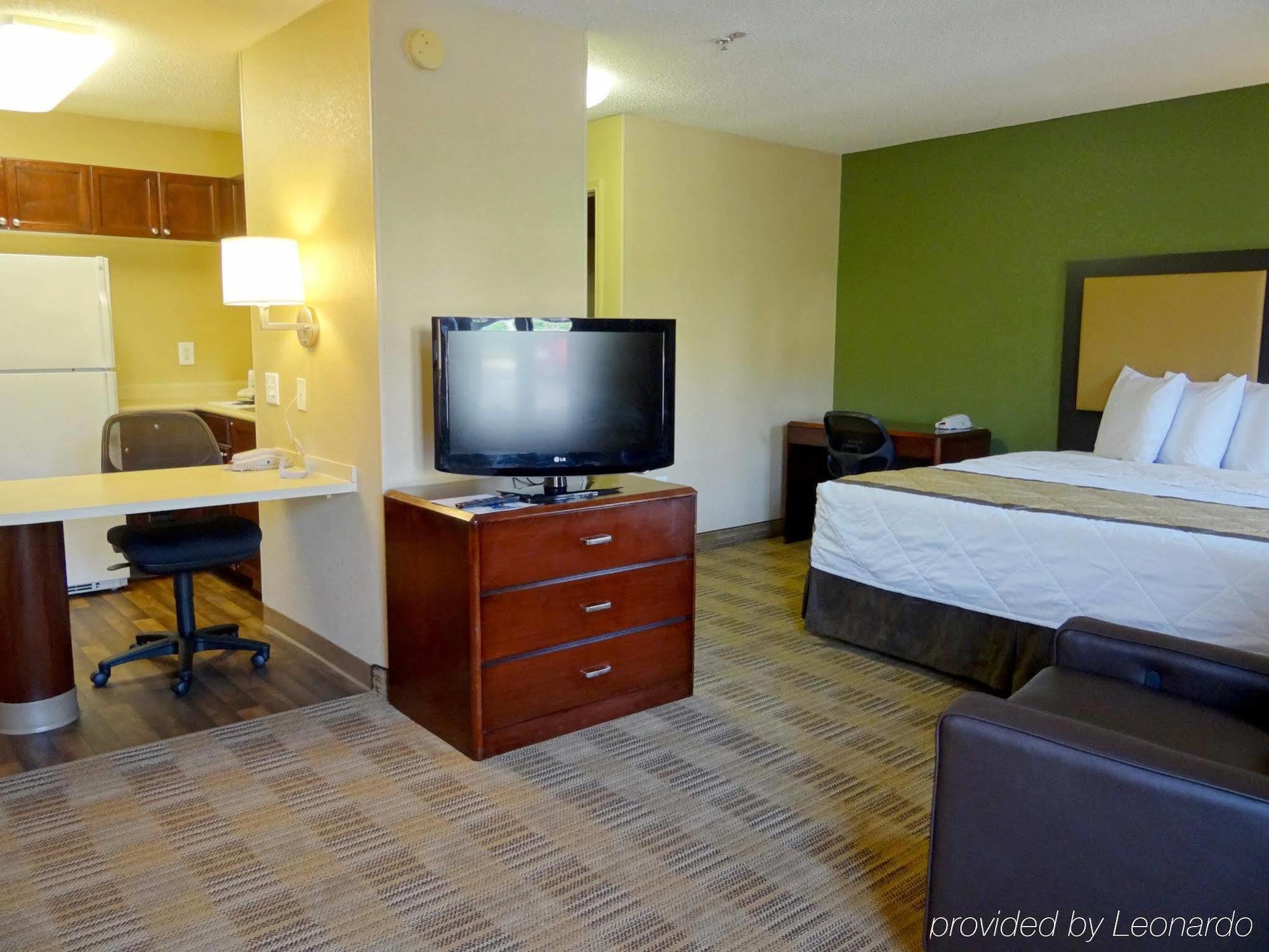 Extended Stay America Select Suites - Austin - Northwest - Research Park Екстериор снимка