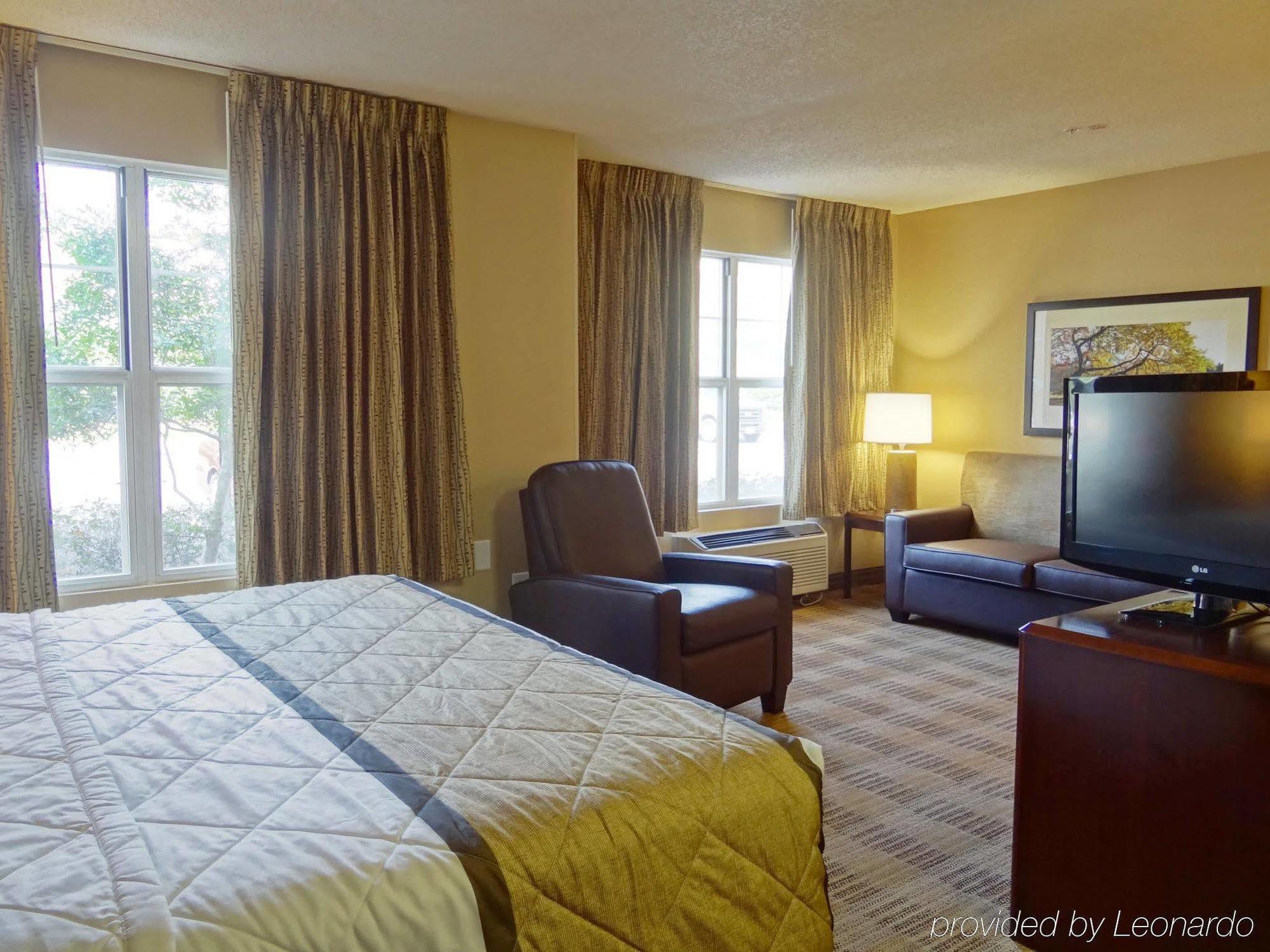 Extended Stay America Select Suites - Austin - Northwest - Research Park Екстериор снимка